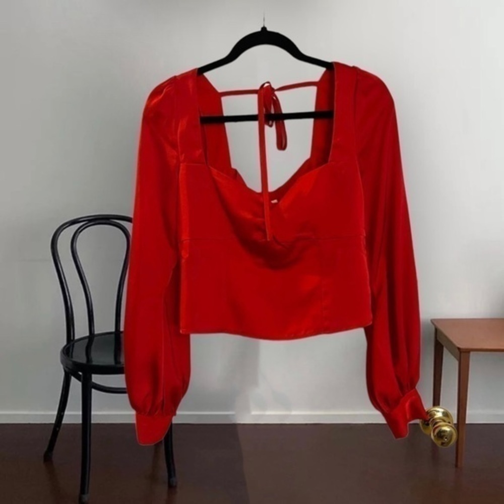 Red blouse - Picture 2 of 2